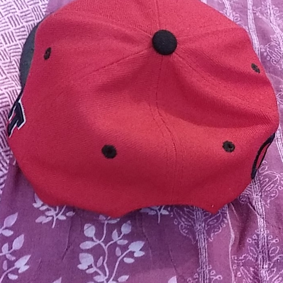 Men's hat - Picture 3 of 4